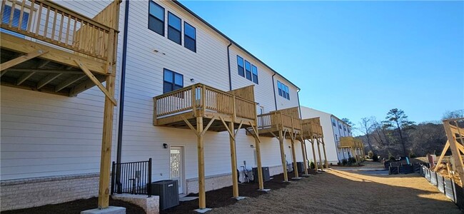 Foto del edificio - 230 Wilder Ridge Wy