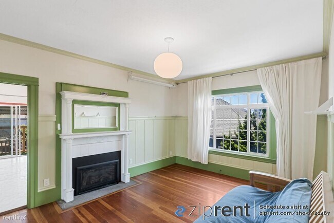 Building Photo - 3 br, 2 bath House - 951 Apgar Street, Oak...