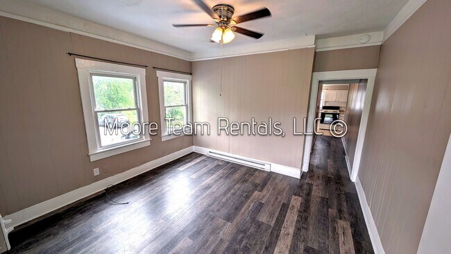 Foto del edificio - 10 Tarheel Ln