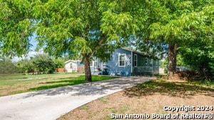 Building Photo - 5027 Blue Bonnet St