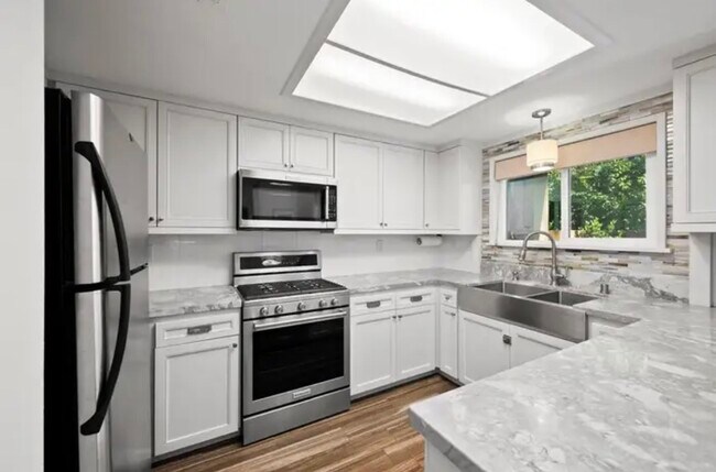 Foto del edificio - 7453 Fortuna Vista Ct