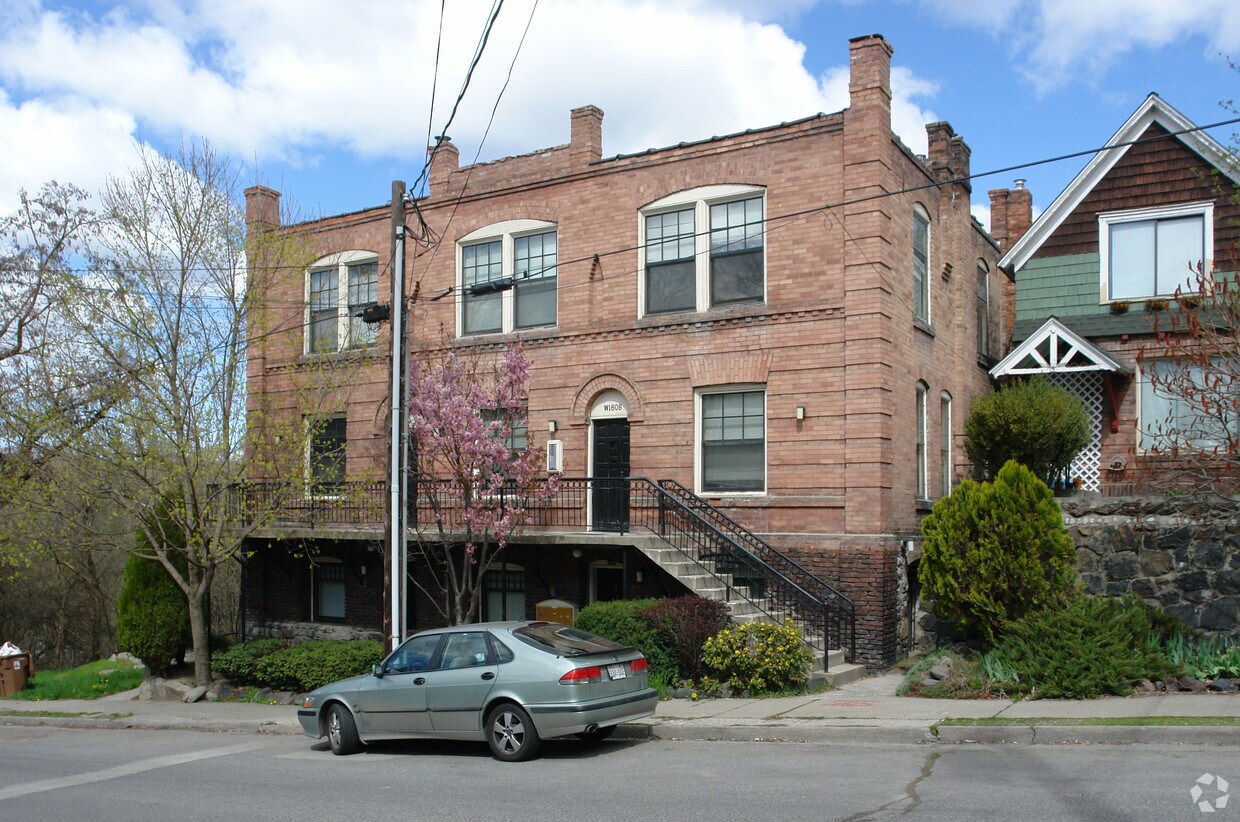 Primary Photo - 1608 W Main Ave