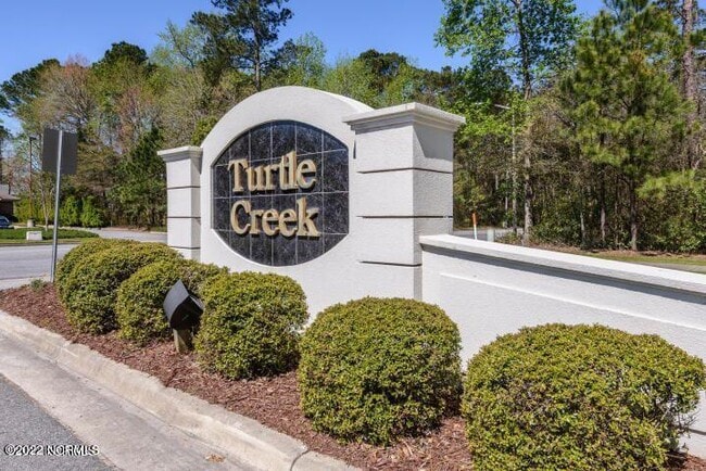 Building Photo - 1105 Turtle Creek Rd