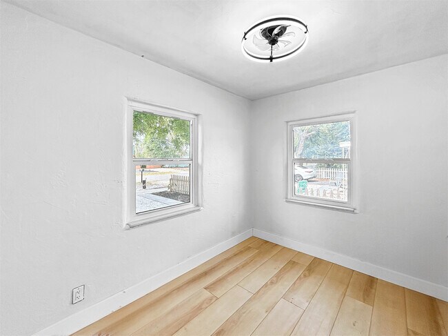 Foto del edificio - 5021 9th Ave S