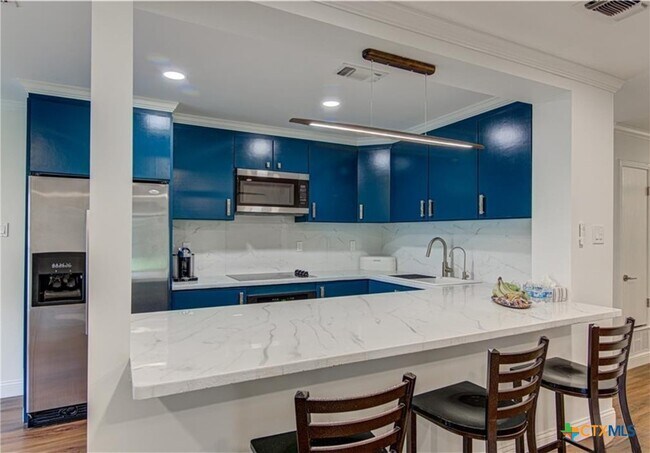 Foto del edificio - 1905 Moonlight Dr