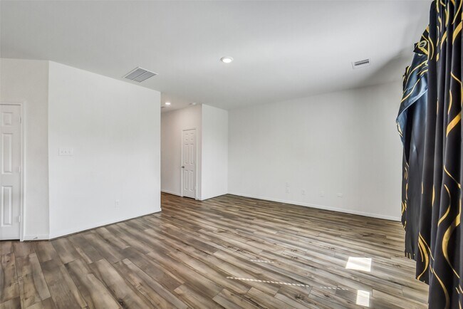 Foto del edificio - 2844 Grand Anse Dr