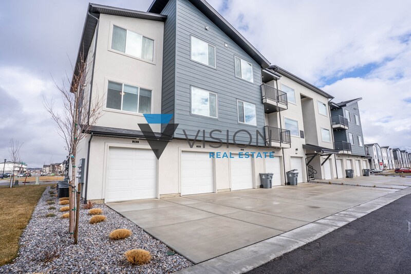 1076 W 490 S Unit 204, American Fork, UT 84003 Condo for Rent in