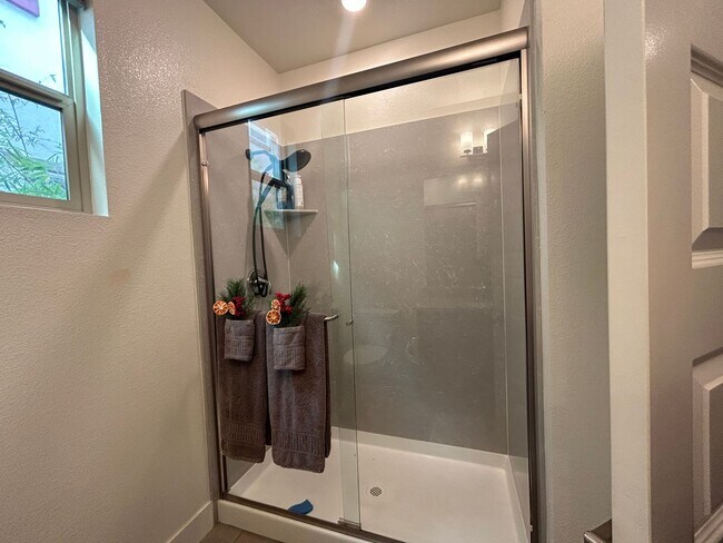 Foto del edificio - 4327 Orpheus Circle