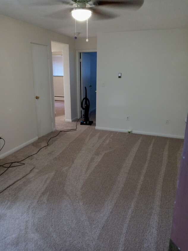 Living Room - 1445 Yosemite St