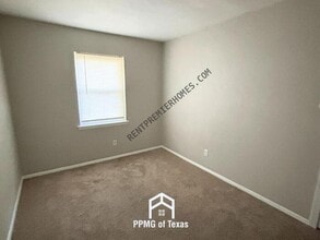 708 Lehman Dr