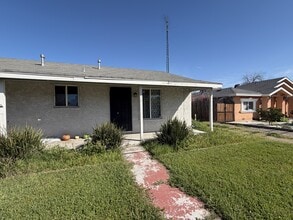 Building Photo - 1534 Melrose Ave