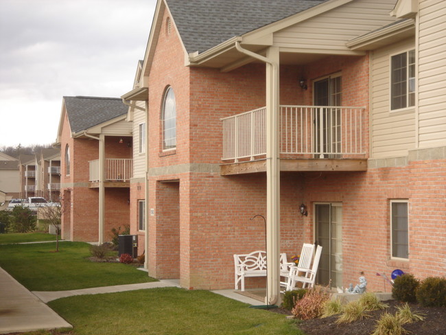 Foto del edificio - Eden Court Condominiums