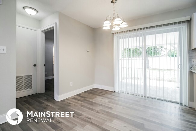 Foto del edificio - 3977 Kingsport Dr