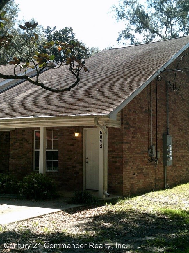 Building Photo - 2 br, 2 bath Apartment - 6043 Hwy 98