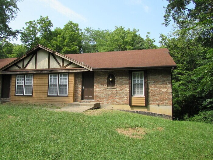 Primary Photo - Updated Duplex in Pleasant Valley!