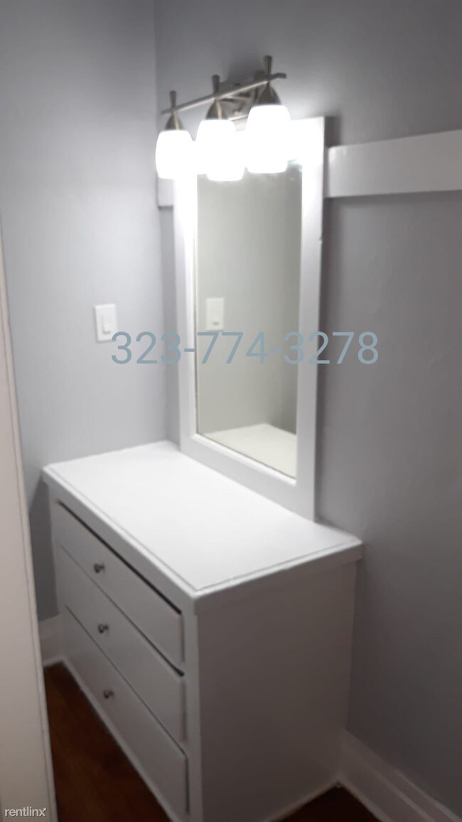 Foto del edificio - Studio, 1 bath  - 441 S Rampart Blvd