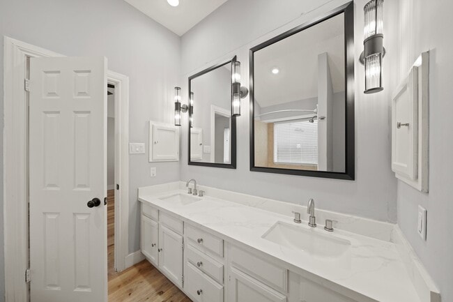 Foto del edificio - 19211 Haystream Dr