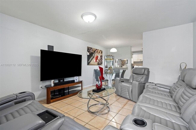 Foto del edificio - 7111 SW 129th Ave