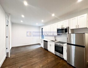 Building Photo - 184 Claremont Ave