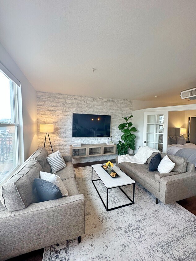 Foto principal - 2525 15th St