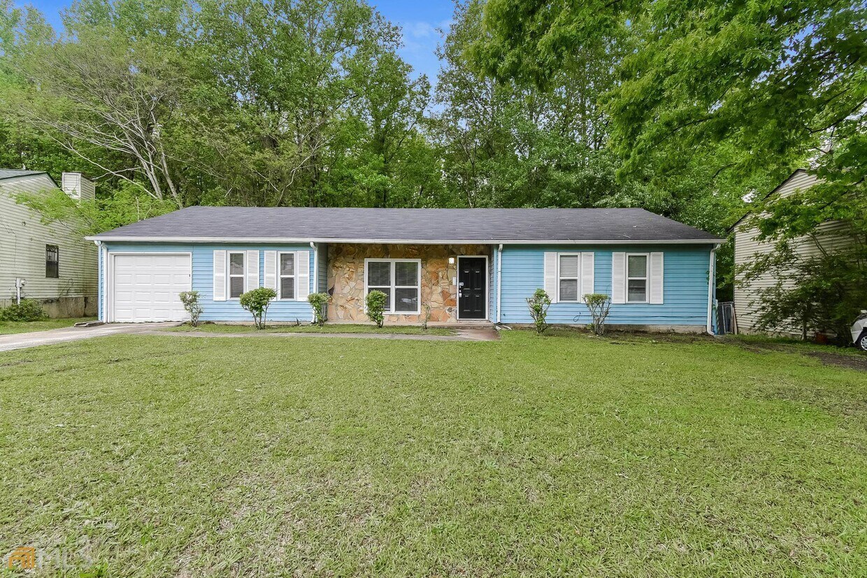 7055 Birling Dr, College Park, GA 30349 House Rental in College Park