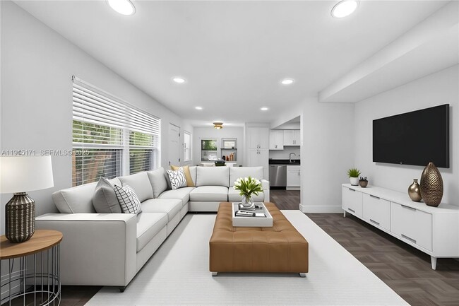 Foto del edificio - 924 NE 17th Terrace