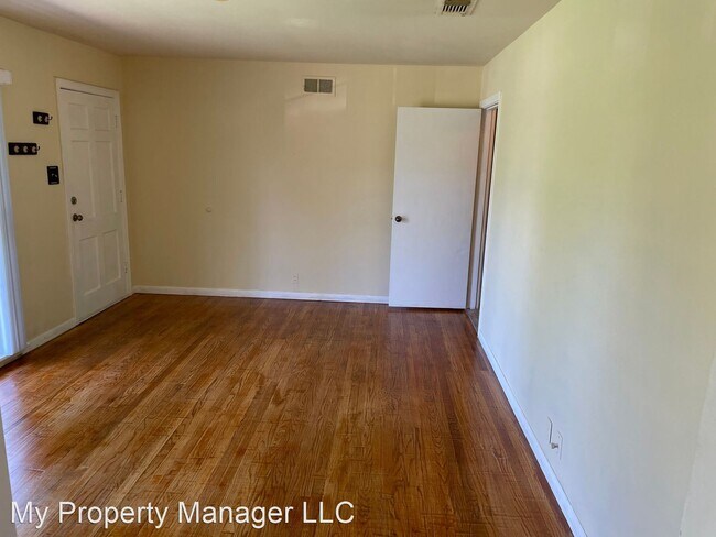 Building Photo - 3 br, 2 bath House - 151 Carroll St
