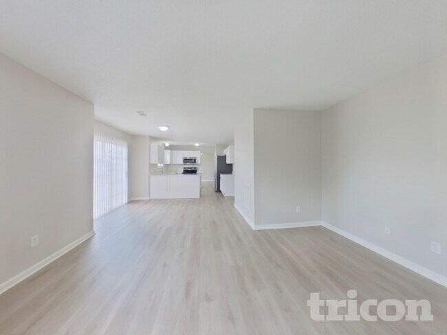Foto del edificio - 5 Hidden Pines Rd