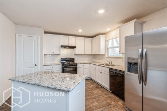 Building Photo - NOW AVAILABLE! - 15566 Crimson Topaz, San ...