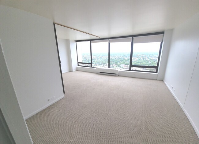 Foto del edificio - 5445 N Sheridan Rd