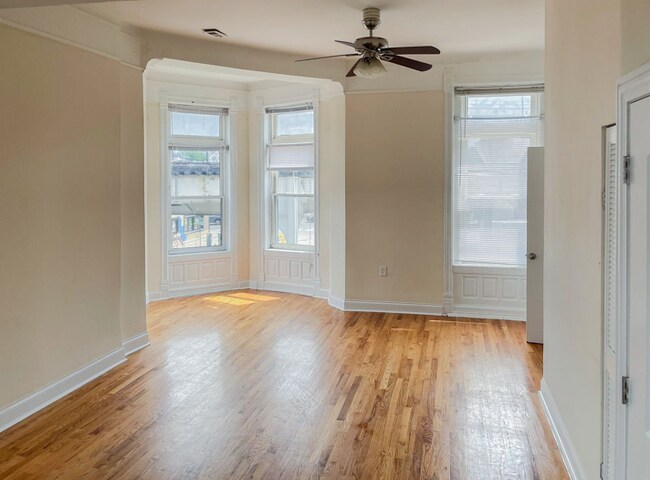Foto del edificio - 3358 N Sheffield Ave