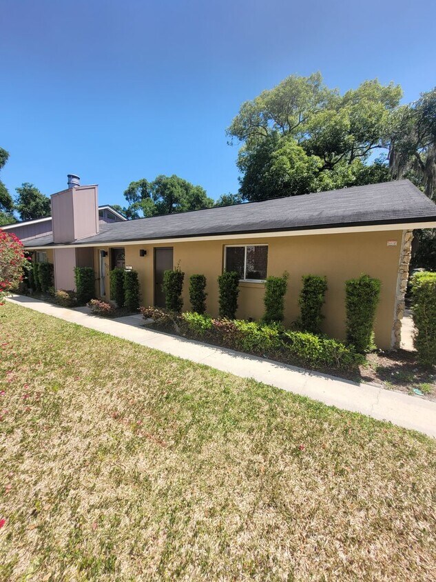 Photo - 937 Aragon Ave