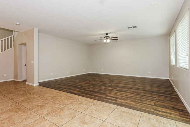 Building Photo - 7509 S 27th Way