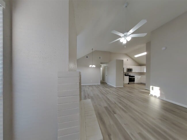 Building Photo - 11922 Greenmesa Dr