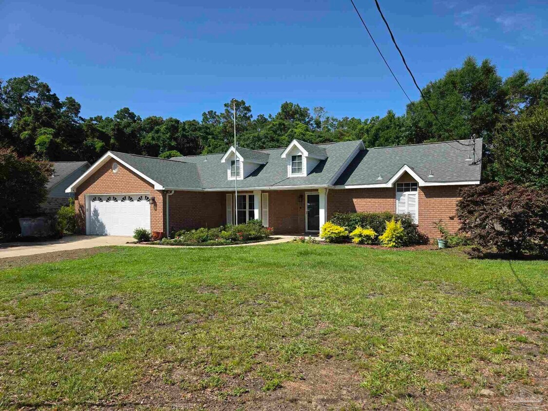 Foto principal - 3429 Jubilee Dr