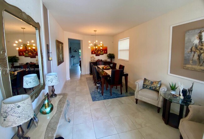 Foto del edificio - 3429 SE 1st St