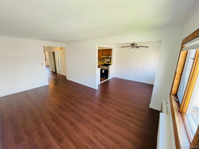 Foto del edificio - 41-17 147th St