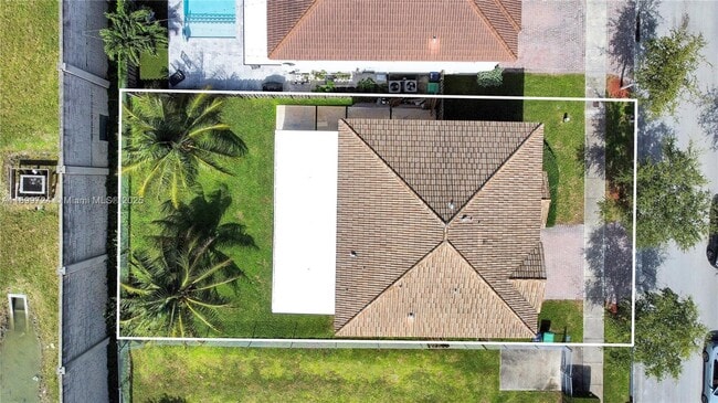 Foto del edificio - 22760 SW 105th Ave