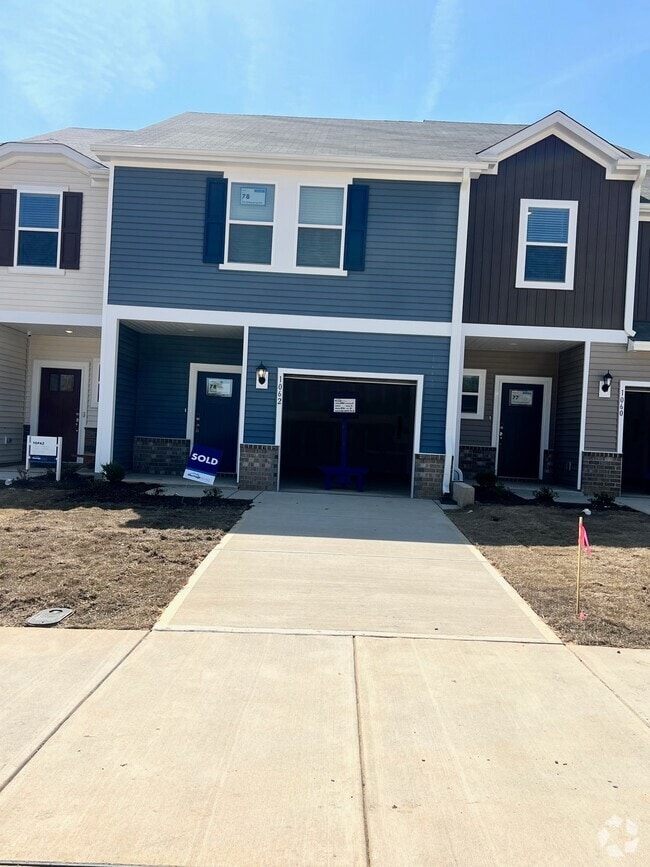 Building Photo - 1062 Winding Spg Dr