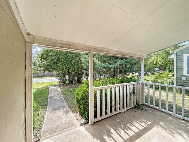Building Photo - 5501 Montview St