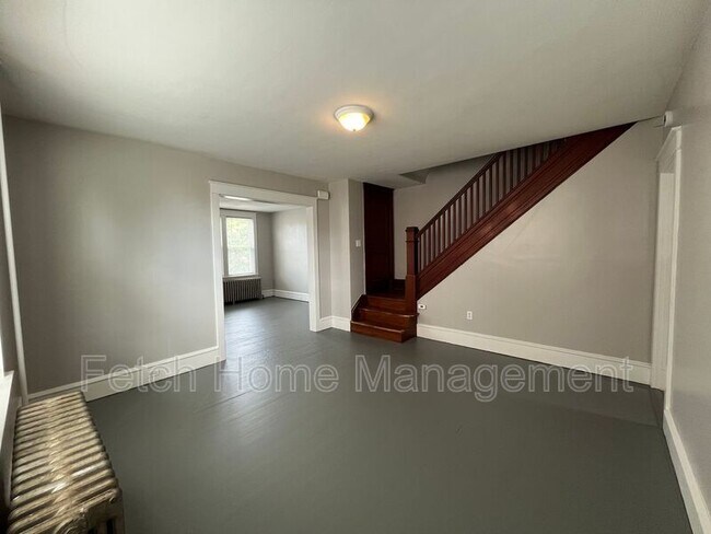 Foto del edificio - 23 S Custer Ave