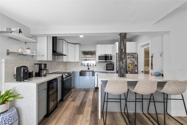 Foto del edificio - 1704 SW 9th St