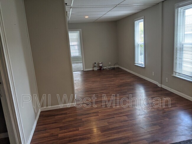 Foto del edificio - 822 Nagold St NW