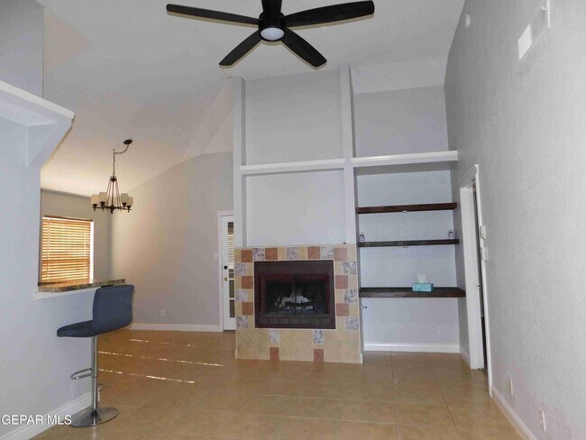 Foto del edificio - 8609 Pilgrimage Cir