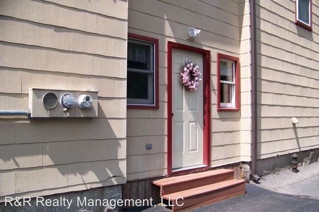 Foto del edificio - 1 br, 1 bath Apartment - 116 B Cottage St