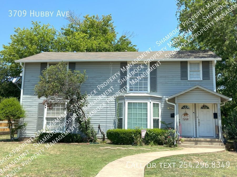 Primary Photo - Upstairs Duplex in the Heart of Waco