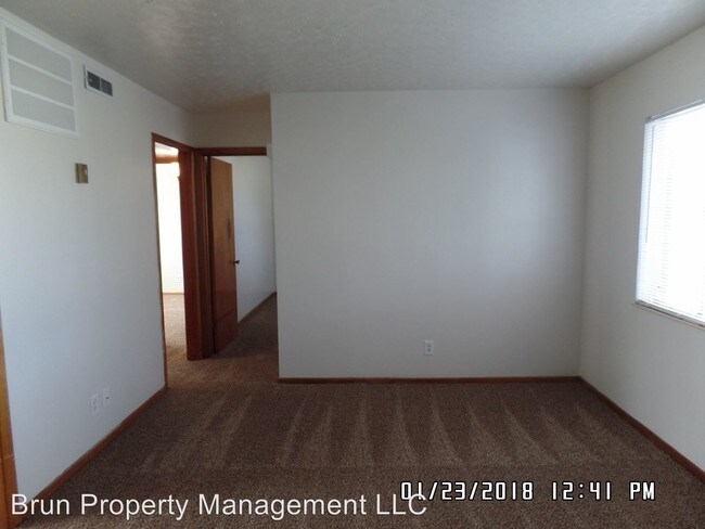 Foto del edificio - 2927 Whittle Springs Rd