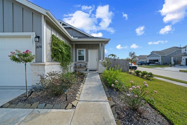 Building Photo - 26196 Brahman Dr