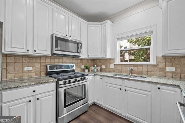 Foto del edificio - 3729 Inglewood Way