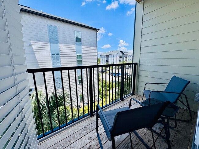 Building Photo - 14515 Star Water Rd